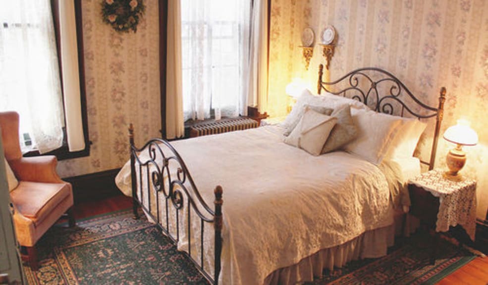 Best Bed and Breakfast in New Albany, Indiana